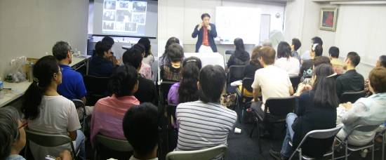 2009/8月度 上杉祥三さん講演風景 2009/8月度 上杉祥三さん講演風景